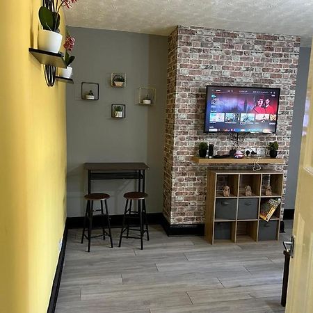 شقة Nuns Moor Fully Equipped Kitchen Free Parking Netflix نيوكاسل أبون تاين المظهر الخارجي الصورة