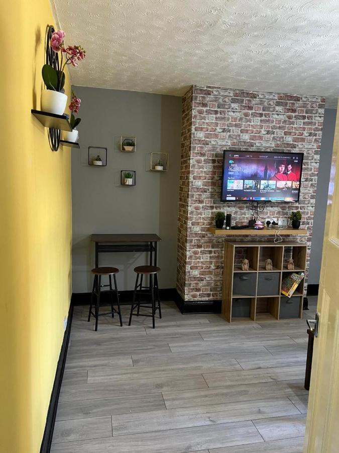 شقة Nuns Moor Fully Equipped Kitchen Free Parking Netflix نيوكاسل أبون تاين المظهر الخارجي الصورة